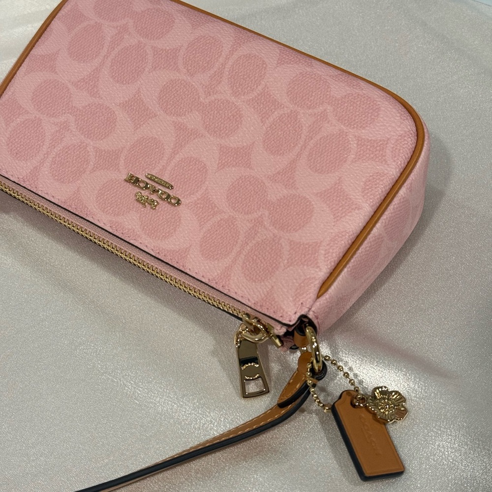 coach Nolita 19 In Signature Canvas With Charms cdw31 - Picture 7 of 8